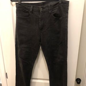 Faded black Levi’s 508